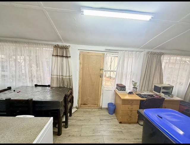 3 BEDROOM HOUSE FOR SALE IN VANDERBIJLPARK CW 2